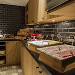 Mr. Jordaan Hotel 3*