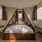 Mr. Jordaan Otel 3*