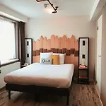 Mr. Jordaan Otel