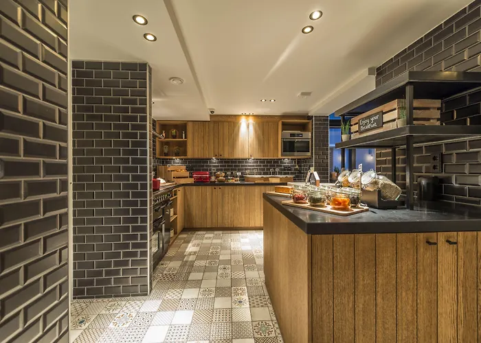 Mr. Jordaan Hotel 3*